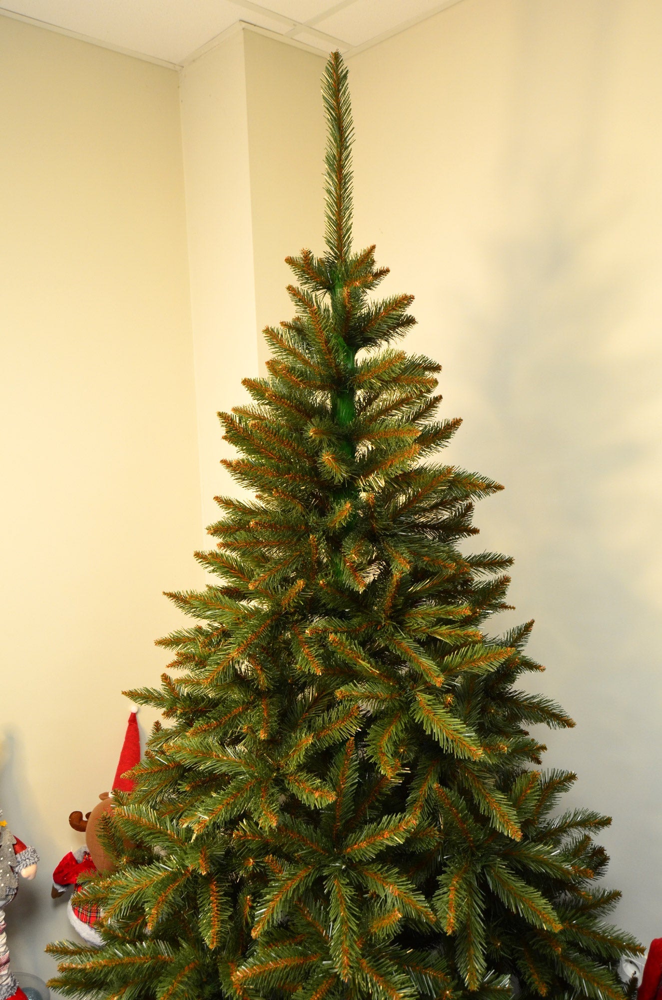 Brad artificial Christmas Deluxe by , Royal, 220cm