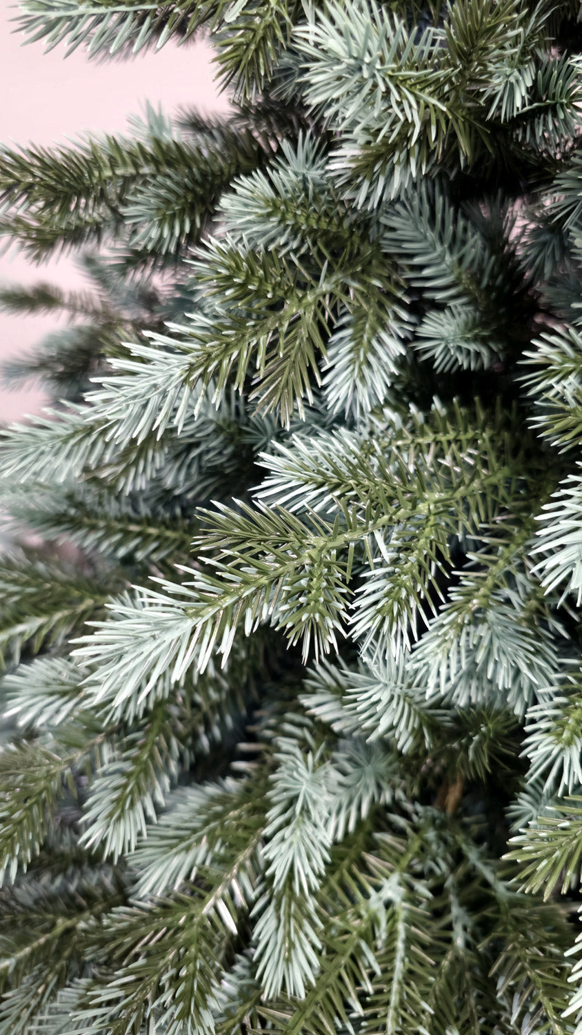 Brad artificial Christmas Deluxe by , Alaska Select verde argintiu, integral 3D, 230 cm