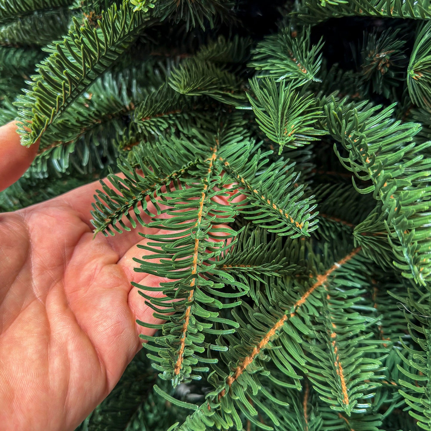 Brad artificial , Alaska, verde, mix 2D+3D, 210 cm