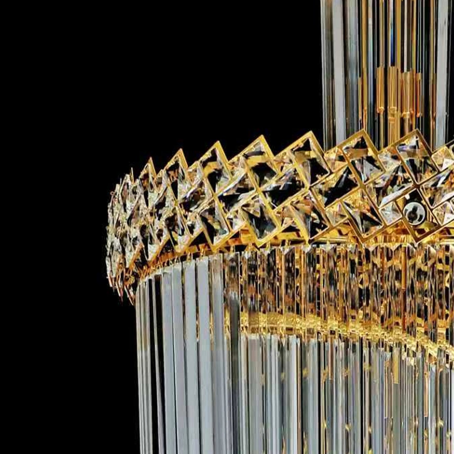 Candelabru Cristal WINDSOR Altiora, Diametru 60cm, Inaltime 1800cm, 26xE14, Auriu Lucios, Inaltime Reglabila, Design Elegant