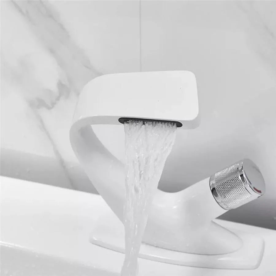 Baterie Lavoar, Alama Sanitara, Alb, OD/2058 – culoare albă – RegalStore, iluminat interior