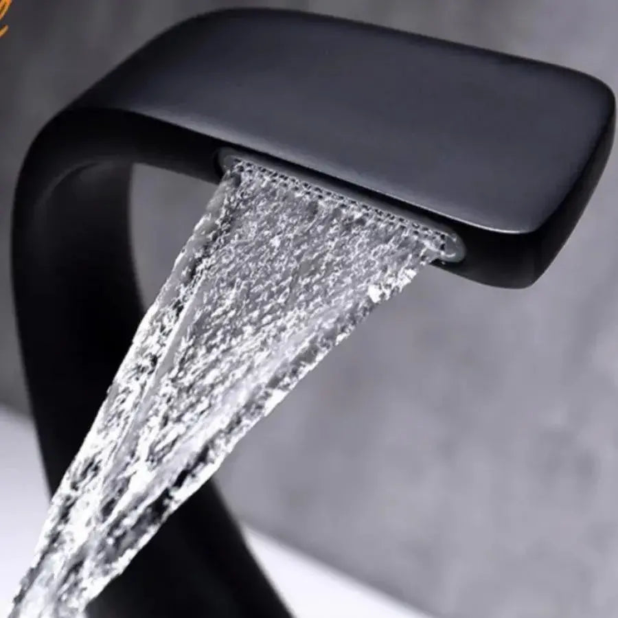 Baterie Lavoar Monocomanda Alama Sanitara Negru Racorduri incluse OD/2055 – culoare neagră – RegalStore, iluminat interi