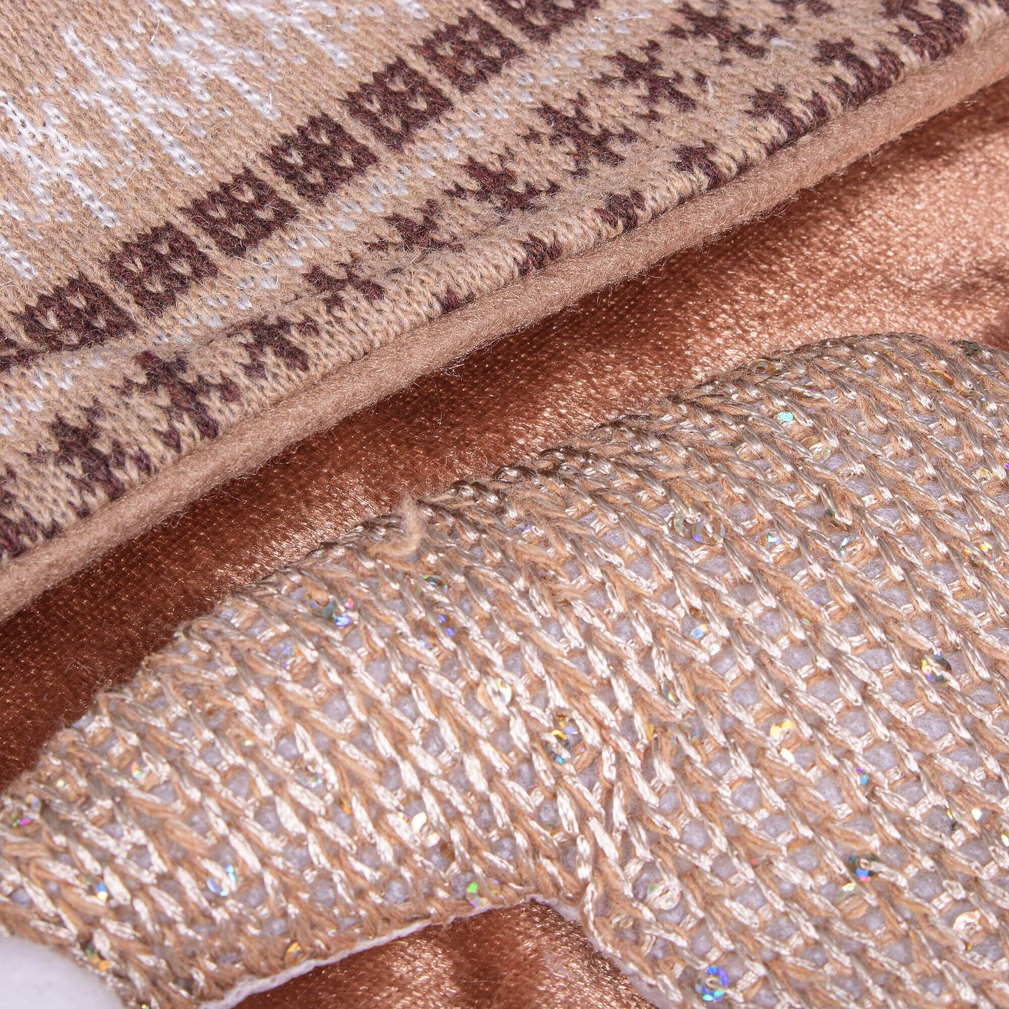 Decoratiune Craciun, soseta pentru cadouri cu Mos Craciun 45cm, maro