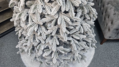 Brad artificial Christmas Deluxe by , Global nins, mix 2D+3D, 250cm