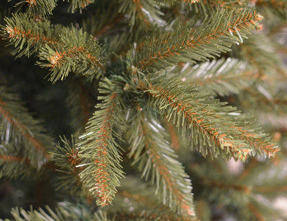 Brad artificial Christmas Deluxe by , Royal, 240cm