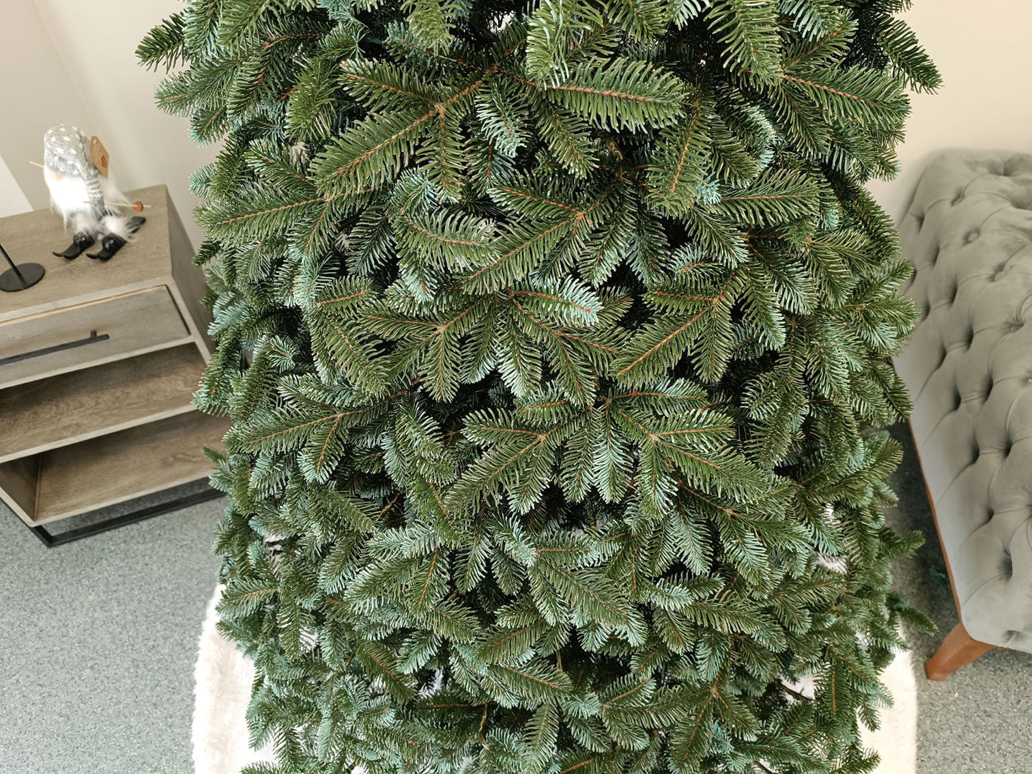 Brad artificial Christmas Deluxe by , Canada argintiu, 3D, 210cm