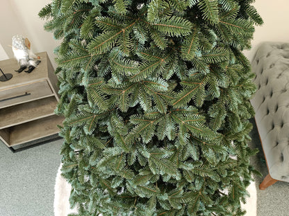 Brad artificial Christmas Deluxe by , Canada argintiu, 3D, 210cm