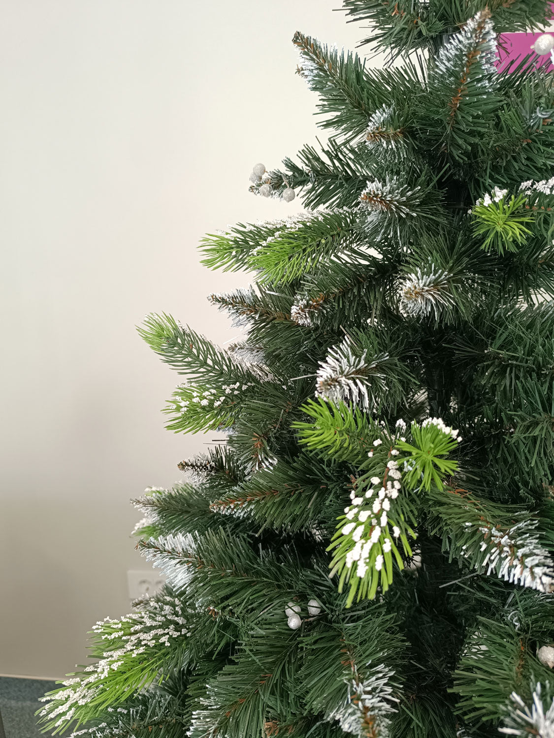 Brad artificial Christmas Deluxe by , Diamant, 2D+3D, 180cm