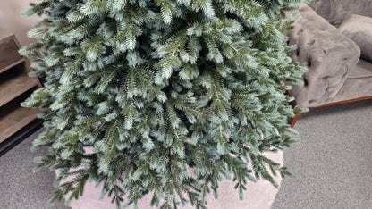 Brad artificial Christmas Deluxe by , Alaska Select verde argintiu, integral 3D, 180 cm