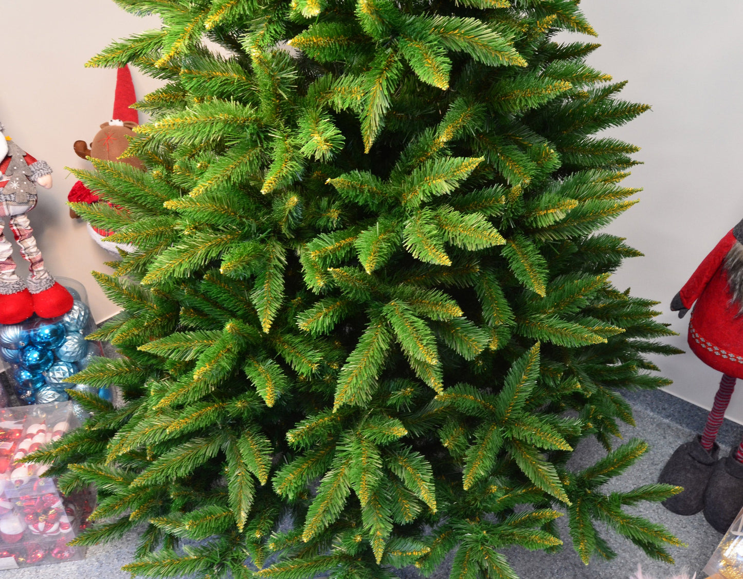 Brad artificial Christmas Deluxe by , Himalaya, 220cm