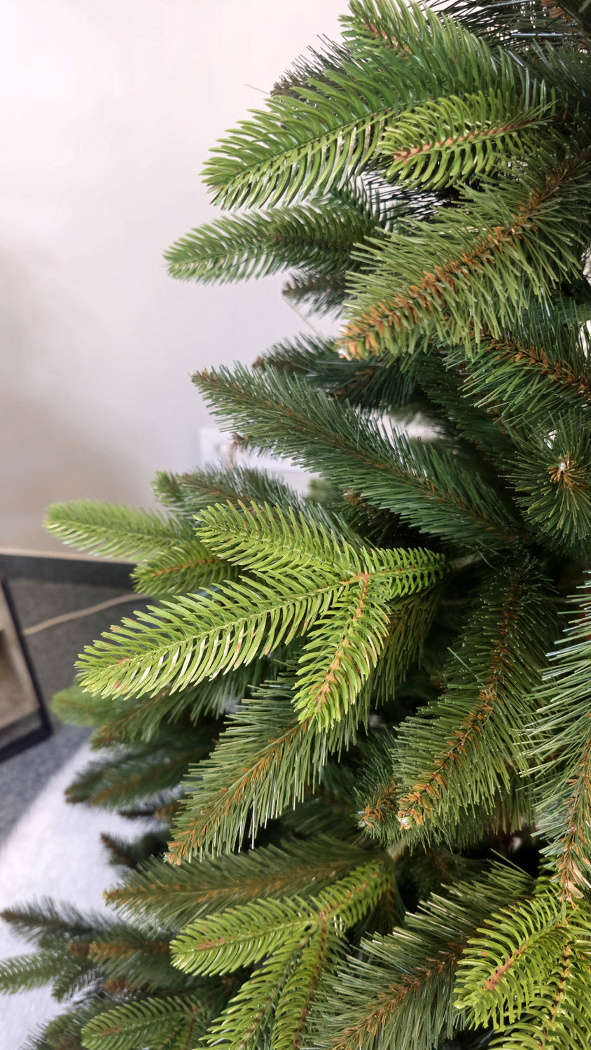 Brad artificial Christmas Deluxe by , Victoria Special, 2D+3D, 180cm