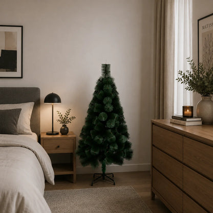 Decoratiune Brad Artificial MANIITSOQ, 150 cm, 130 varfuri, Suport Metalic, Plastic, Verde