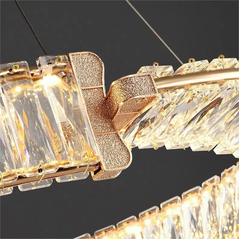 Lustra LED PRISM Regal, Auriu, Metal si Cristal, Dimabila, Inaltime Reglabila, Design Elegant, Lumina Rece/Calda/Neutra