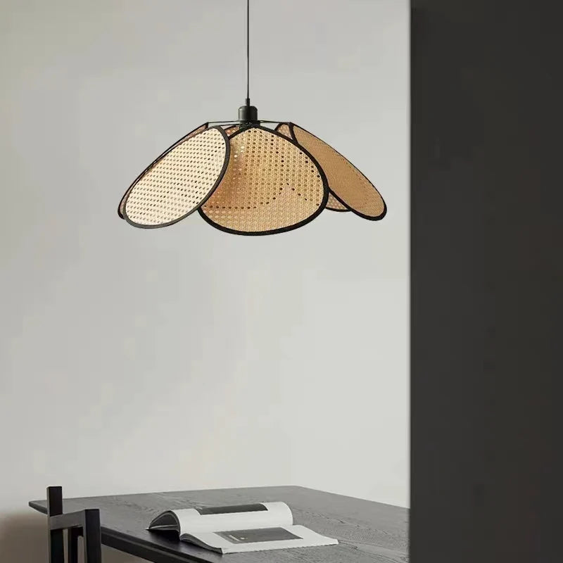 Lustra Vintage LV825, 1xE27, Rustic Barn, Diametru 80cm, Lemn si Metal, Negru