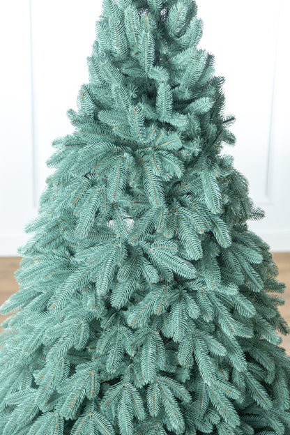 Brad artificial Christmas Deluxe by , Laponia Select argintiu, integral 3D, 230cm