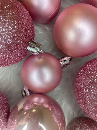 Set globuri de Craciun, 30 bucati, 3 modele, 4/5/6cm, roz