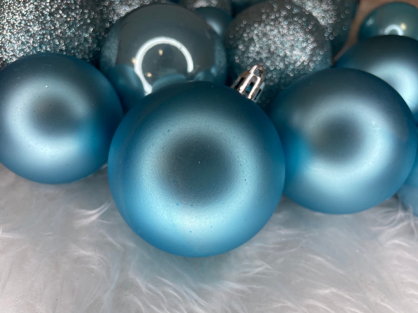 Set globuri de Craciun, 30 bucati, 3 modele, 4/5/6cm, albastru deschis