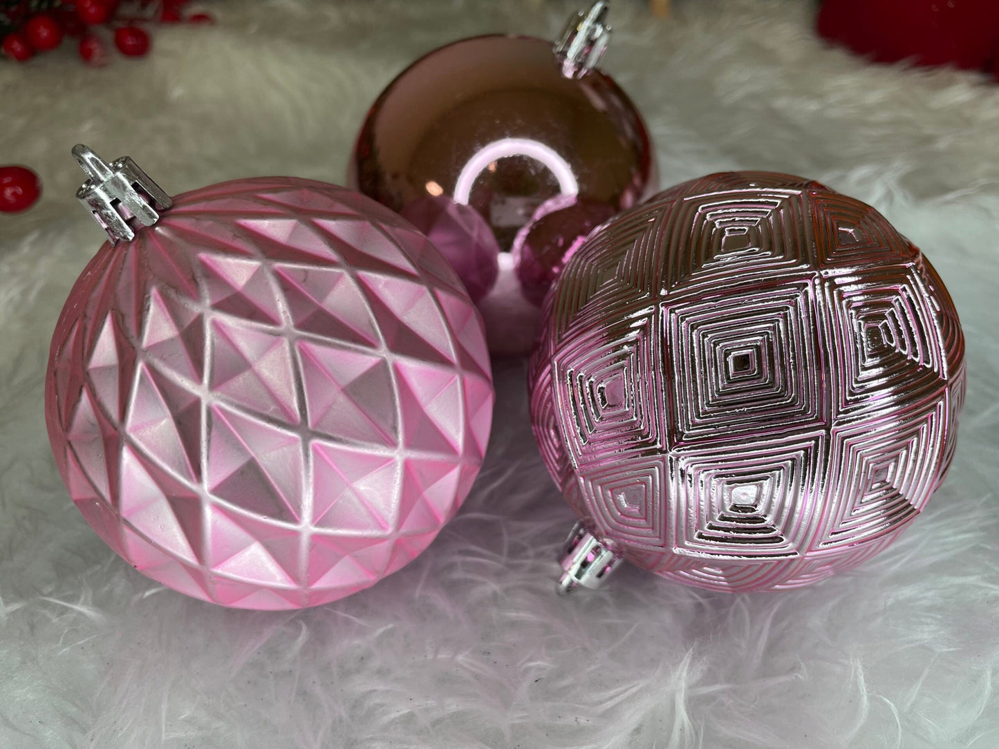Set globuri de Craciun, 30 bucati, 6 modele, 8cm, roz