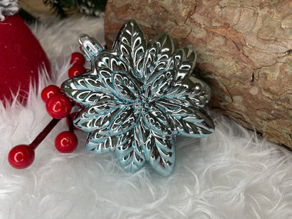 Set globuri si decoratiuni de Craciun, 72 piese, diverse dimensiuni, albastru