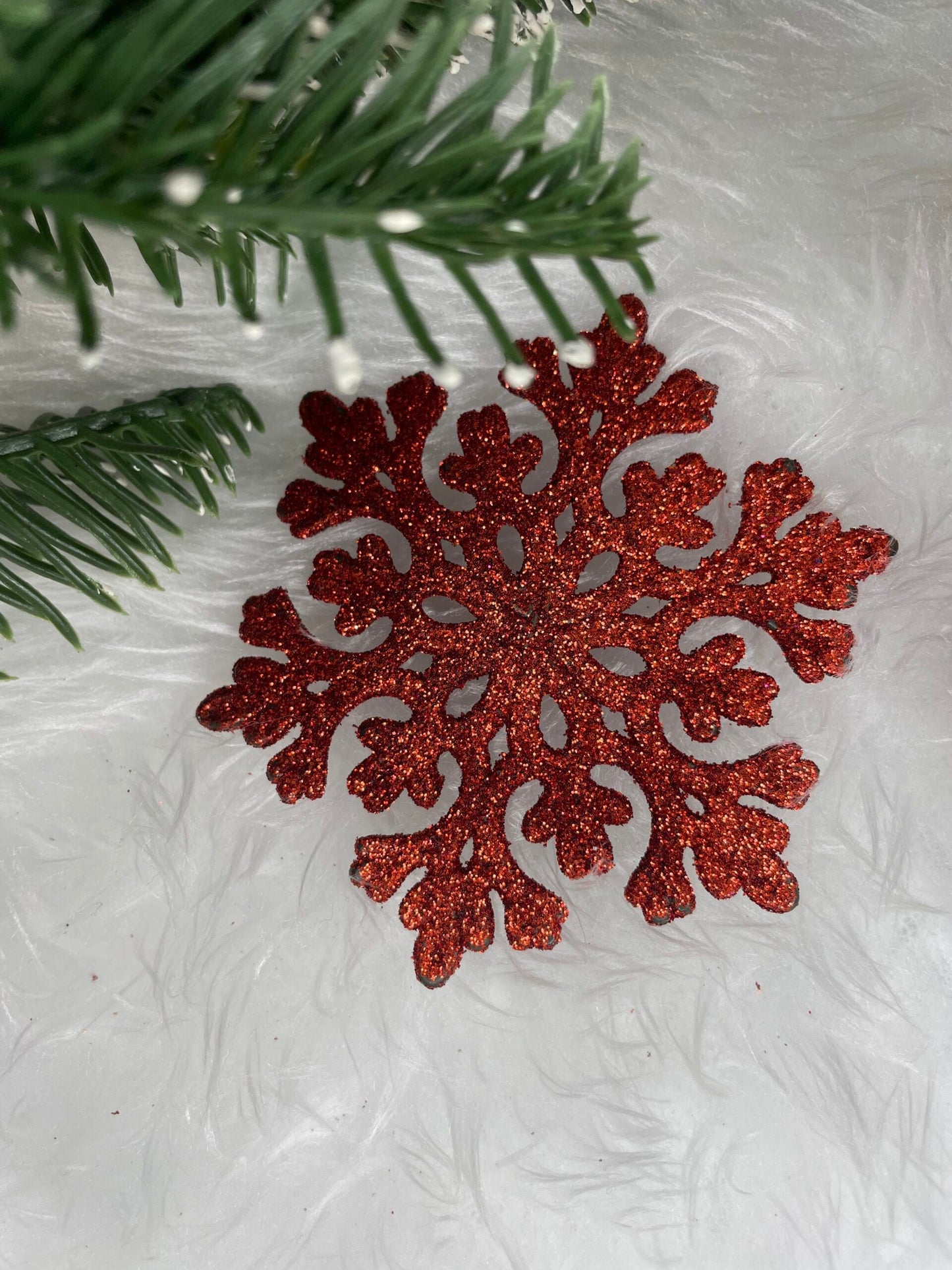 Decoratiune brad fulg de zapada, set 8 bucati, 8cm, rosu