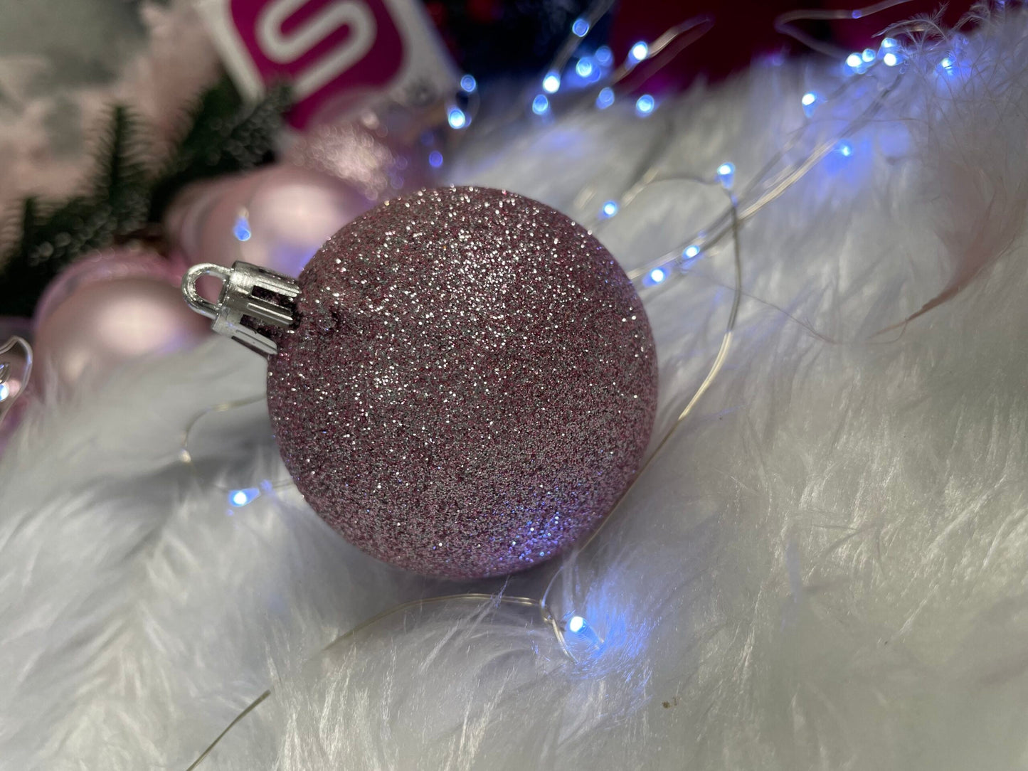 Set globuri de Craciun, 100 bucati, 6cm, roz