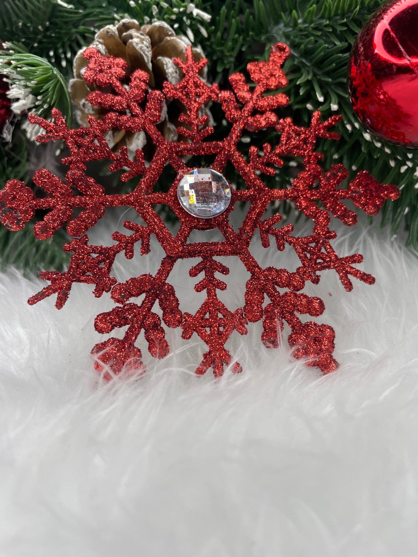 Decoratiune brad fulg de zapada cu cristal, set 2 bucati, 12cm, rosu