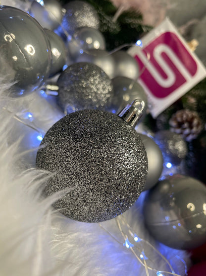 Set globuri de Craciun, 30 bucati, 3 modele, 4/5/6cm, gri argintiu