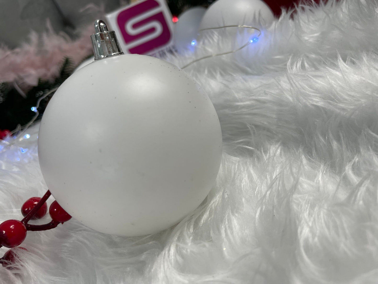 Set globuri de Craciun, 20 bucati, 8cm, alb mat