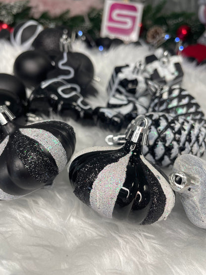 Set globuri si decoratiuni de Craciun, 77 piese, diverse dimensiuni, negru