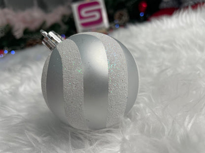 Set globuri de Craciun cu modele de sarbatori, 30 bucati, 6cm, argintiu