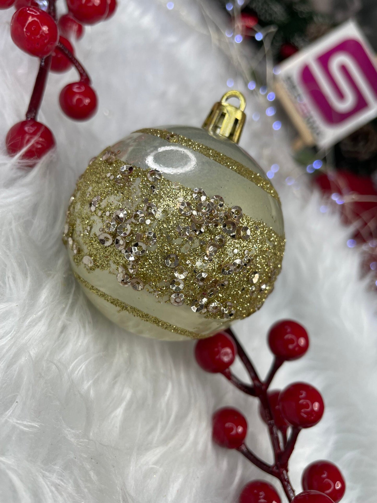 Set globuri de Craciun cu modele de sarbatori, 30 bucati, 6cm, roz si auriu