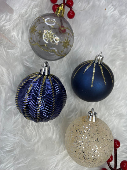 Set globuri de Craciun cu modele de sarbatori, 30 bucati, 6cm, multicolor