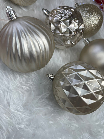 Set globuri de Craciun, 30 bucati, 6 modele, 8cm, auriu