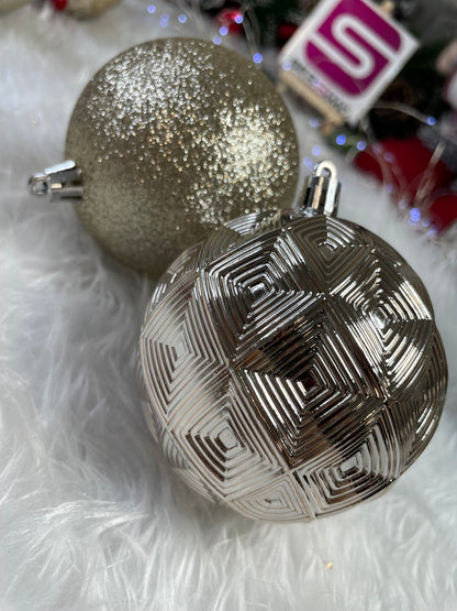 Set globuri de Craciun, 30 bucati, 6 modele, 8cm, auriu