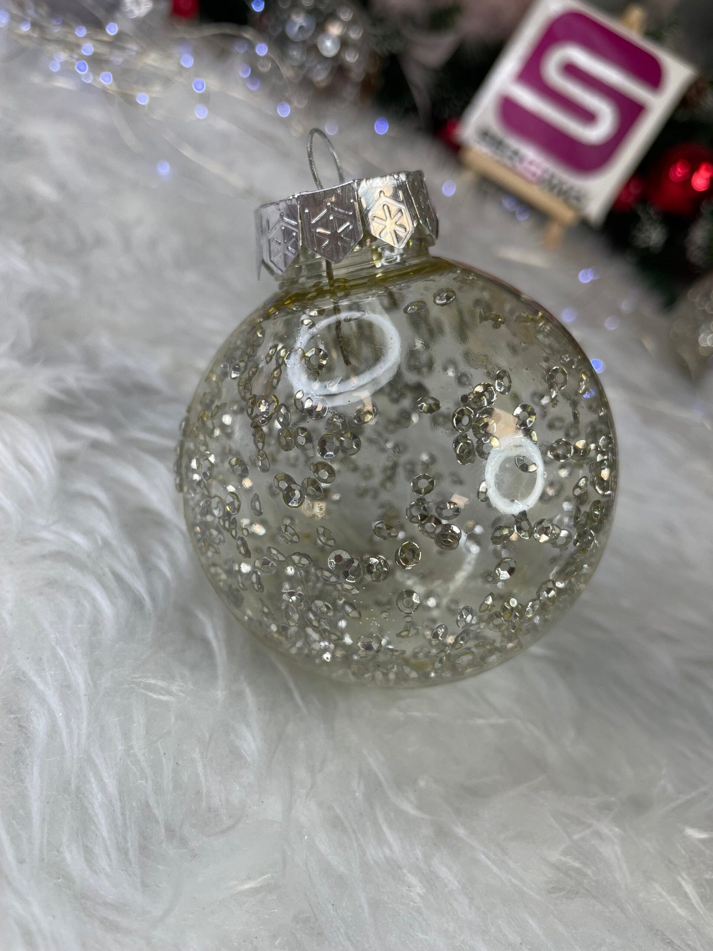 Set globuri de Craciun Inedit, 30 bucati, 7cm, transparente si argintiu