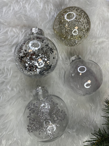 Set globuri de Craciun Inedit, 30 bucati, 7cm, transparente si argintiu