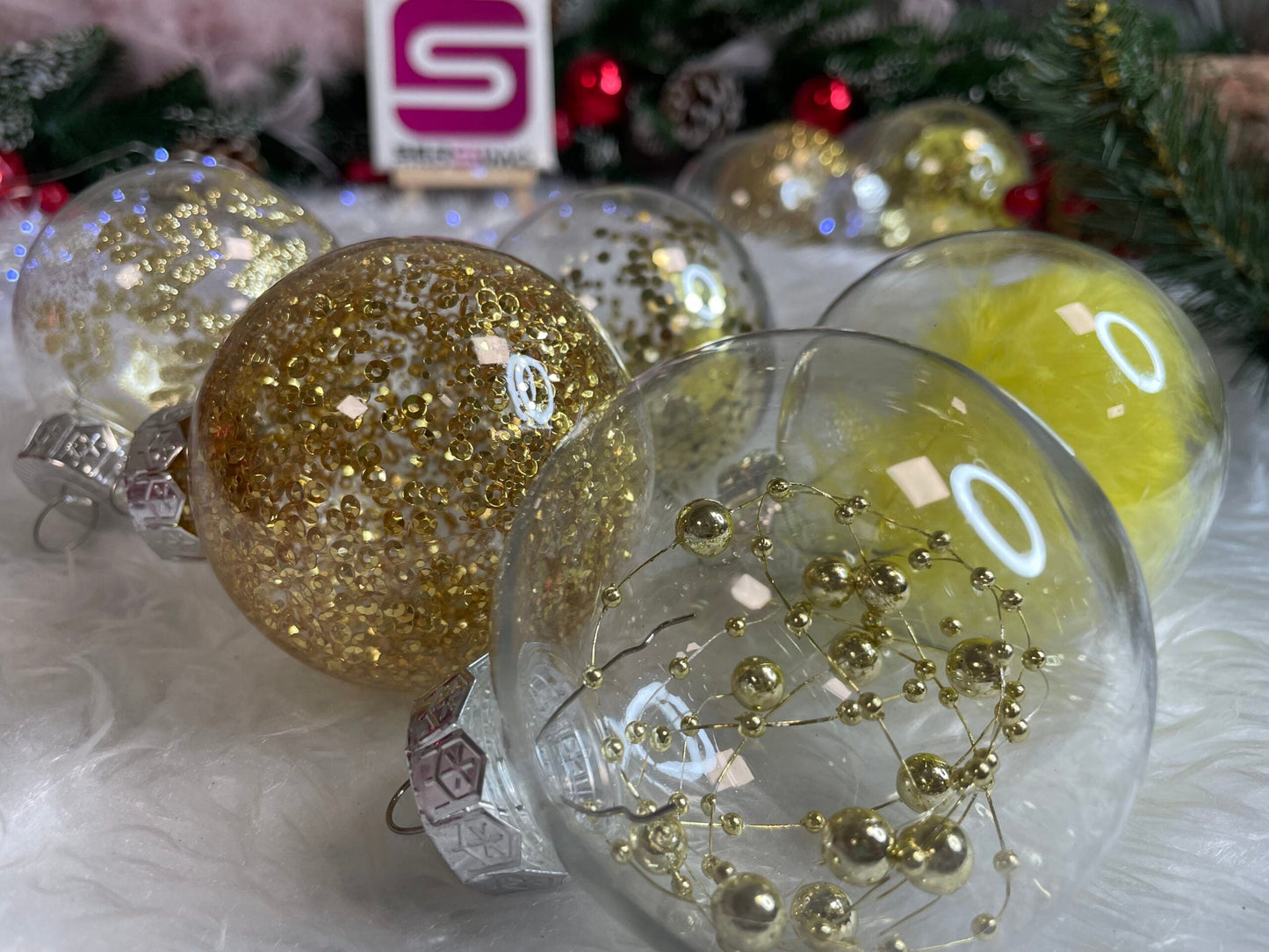 Set globuri de Craciun Inedit, 30 bucati, 7cm, transparente si auriu