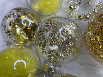 Set globuri de Craciun Inedit, 30 bucati, 7cm, transparente si auriu