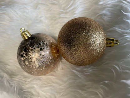 Set globuri de Craciun Inedit, 30 bucati, 6cm, transparente si aramiu