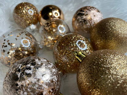 Set globuri de Craciun Inedit, 30 bucati, 6cm, transparente si aramiu