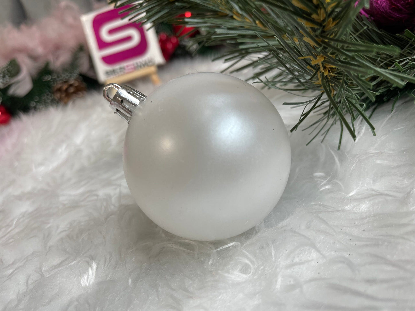 Set globuri de Craciun Inedit, 30 bucati, 6cm, transparente si roz