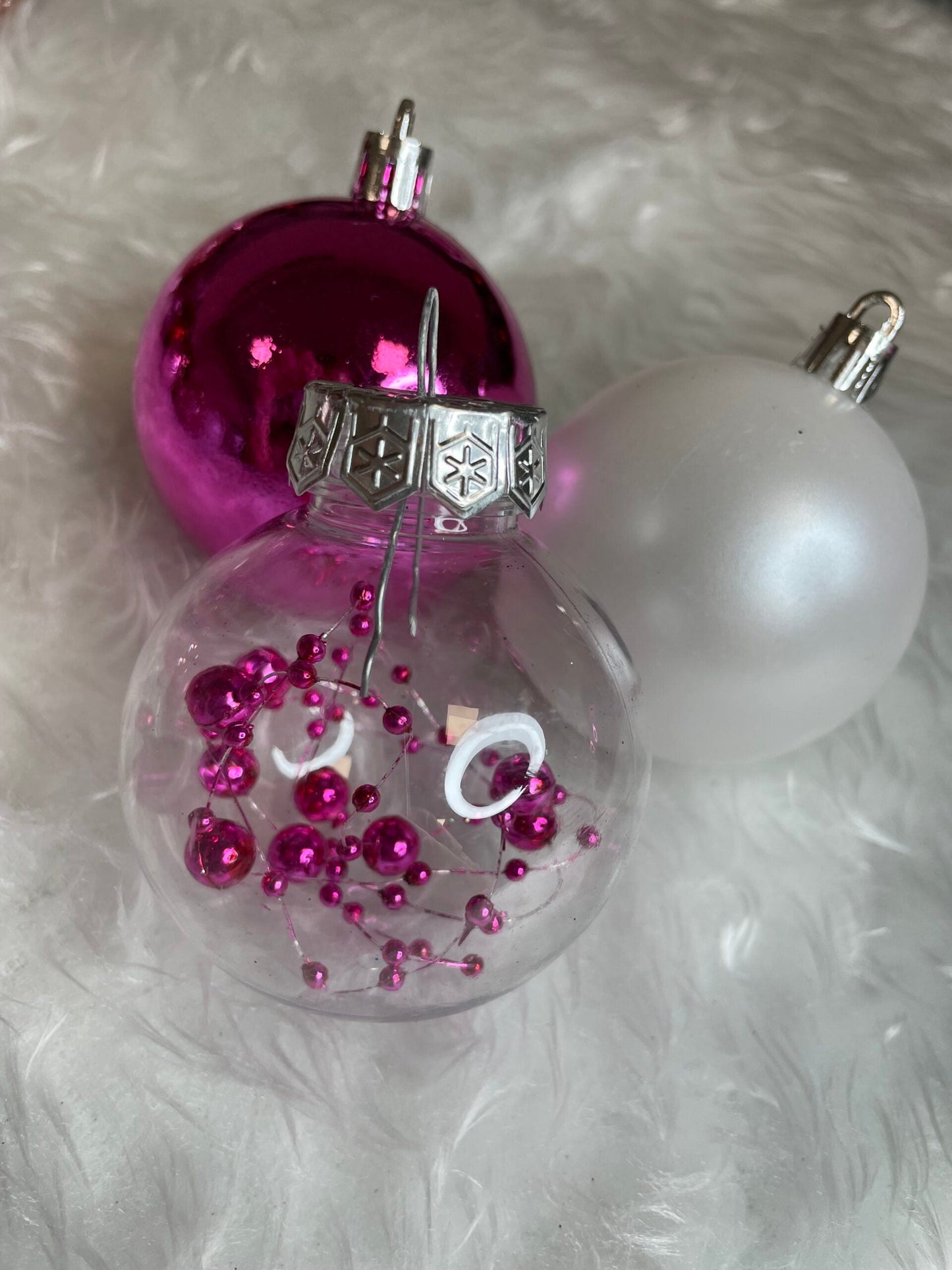 Set globuri de Craciun Inedit, 30 bucati, 6cm, transparente si roz