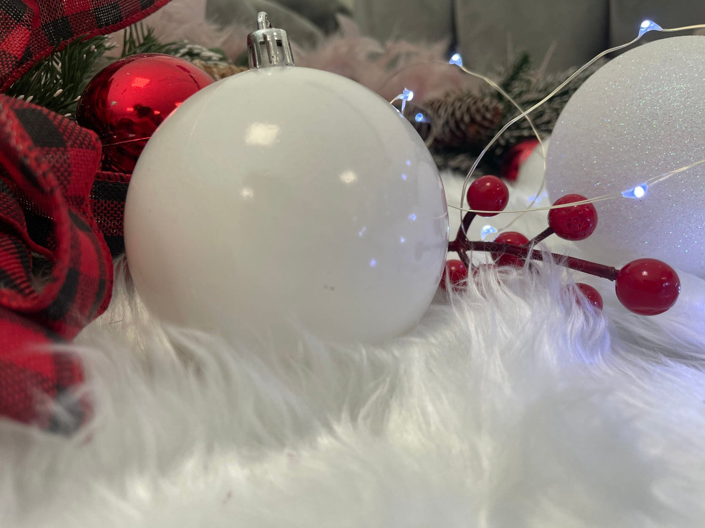 Set globuri de Craciun, 20 bucati, 8cm, alb perlat