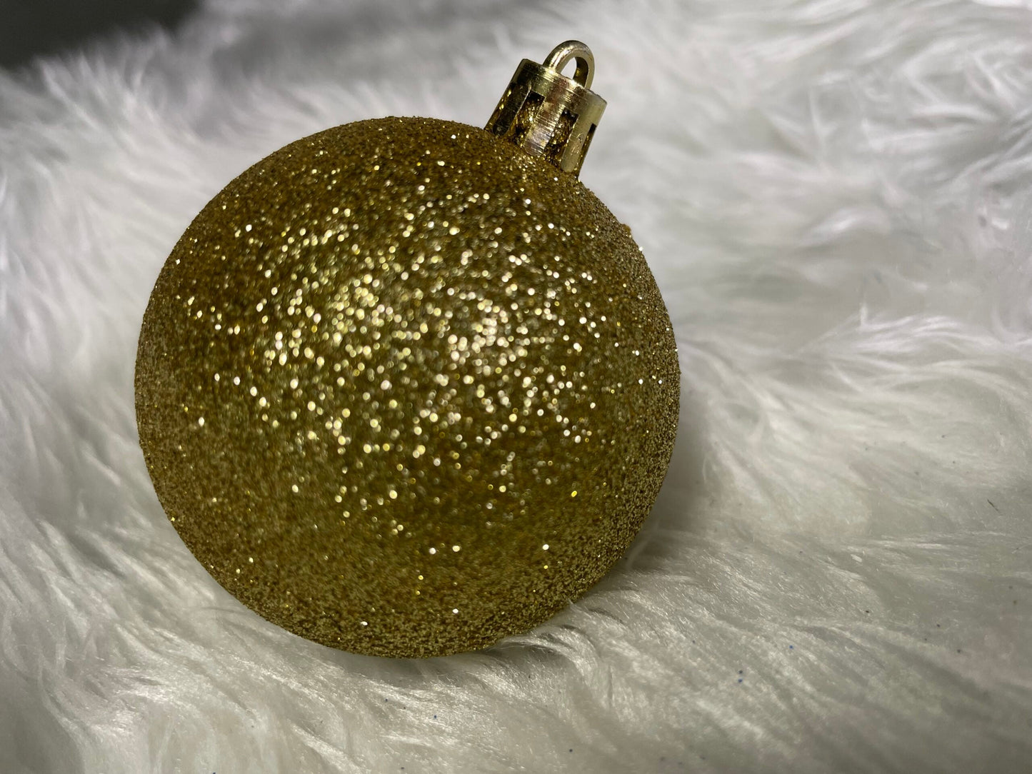 Set globuri de Craciun, 30 bucati, 3 modele, 6cm, auriu