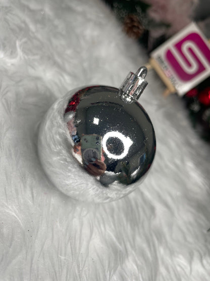 Set globuri de Craciun, 30 bucati, 3 modele, 6cm, argintiu