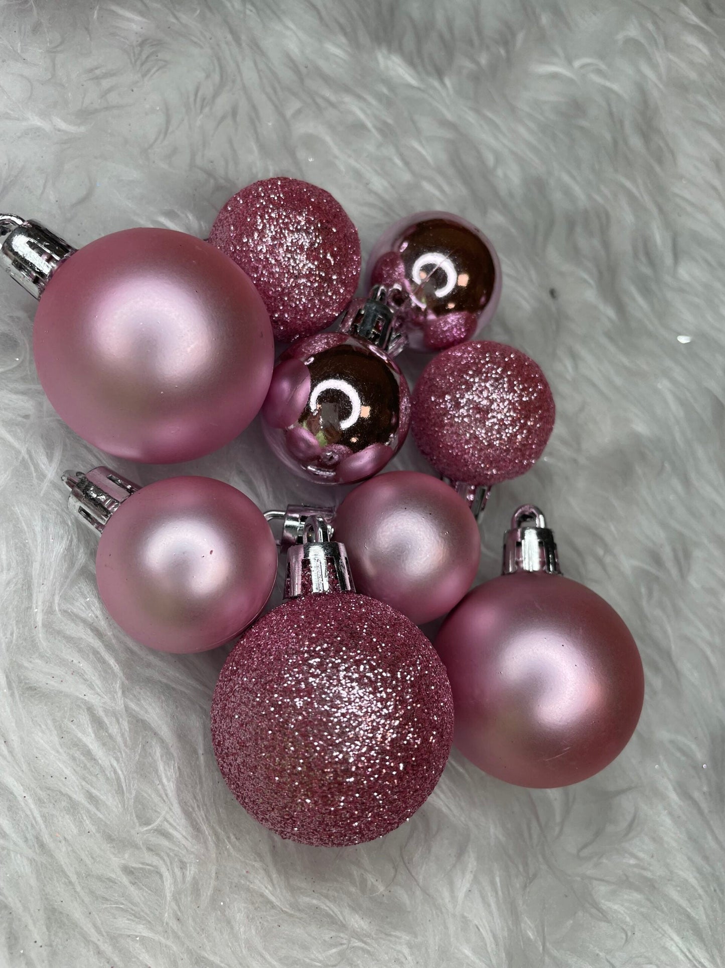 Set globuri de Craciun, 100 bucati, 3-6cm, roz