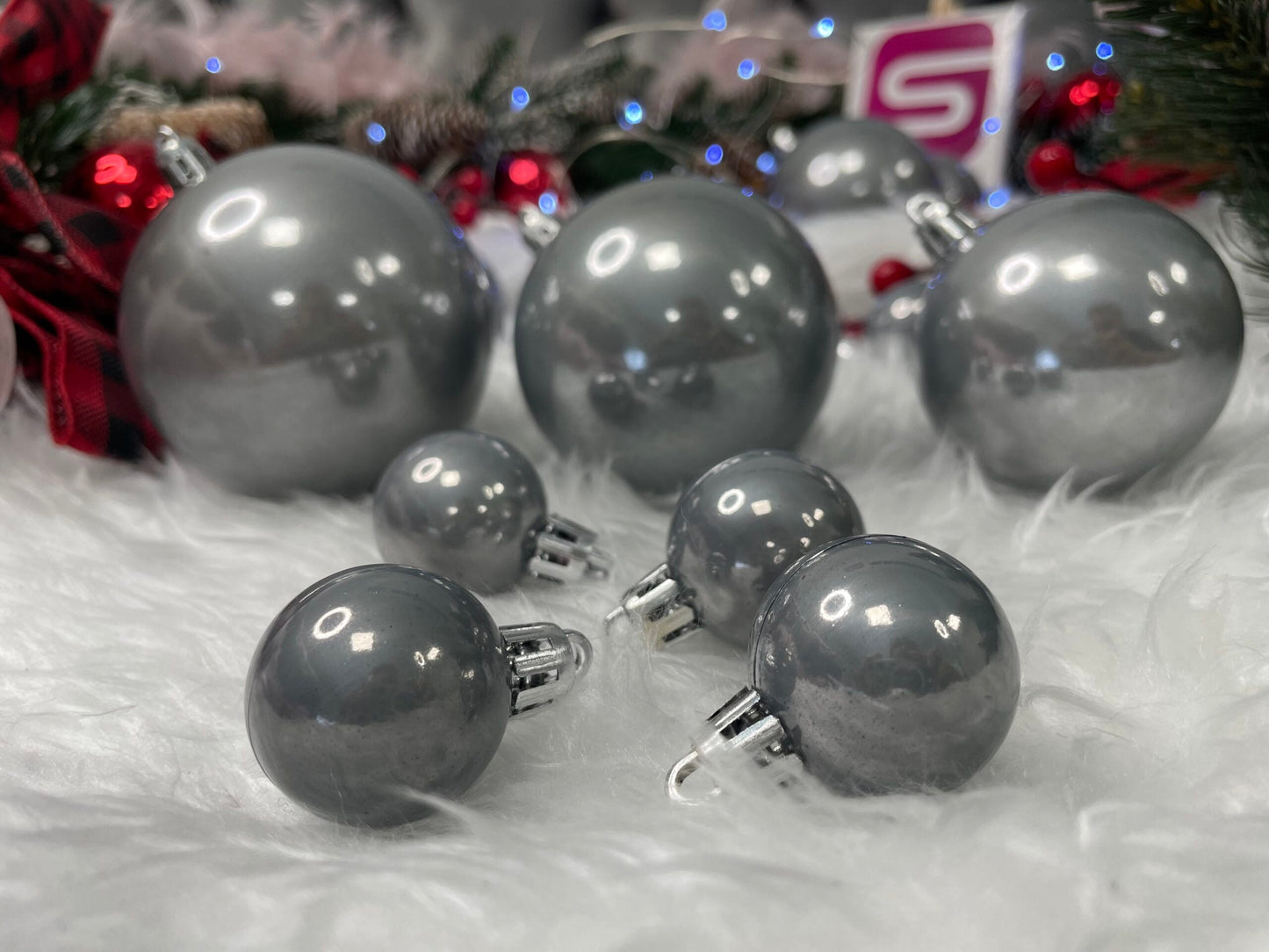 Set globuri de Craciun, 37 bucati, 3-8cm, argintiu