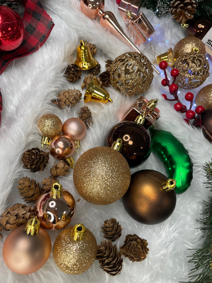 Set globuri si decoratiuni de Craciun, 101 piese, diverse dimensiuni, roz auriu