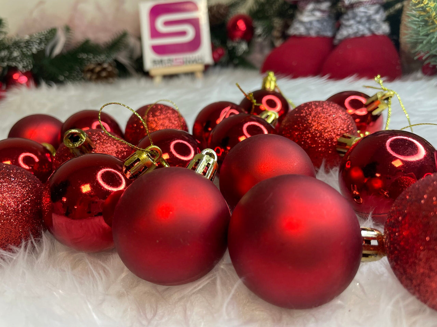 Set globuri de Craciun, 20 bucati, 3 modele, 4cm, rosu