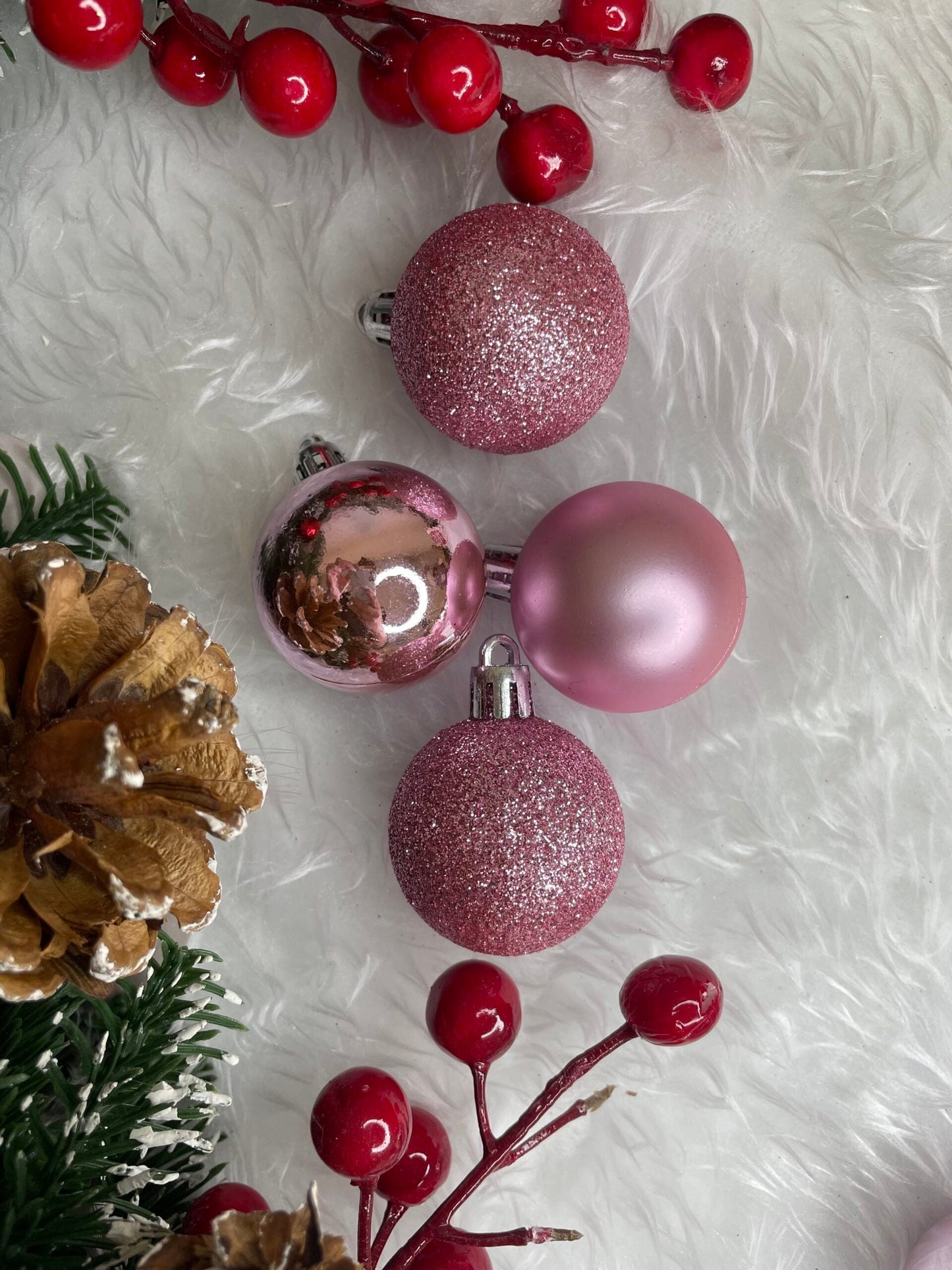 Set globuri de Craciun, 20 bucati, 3 modele, 4cm, roz